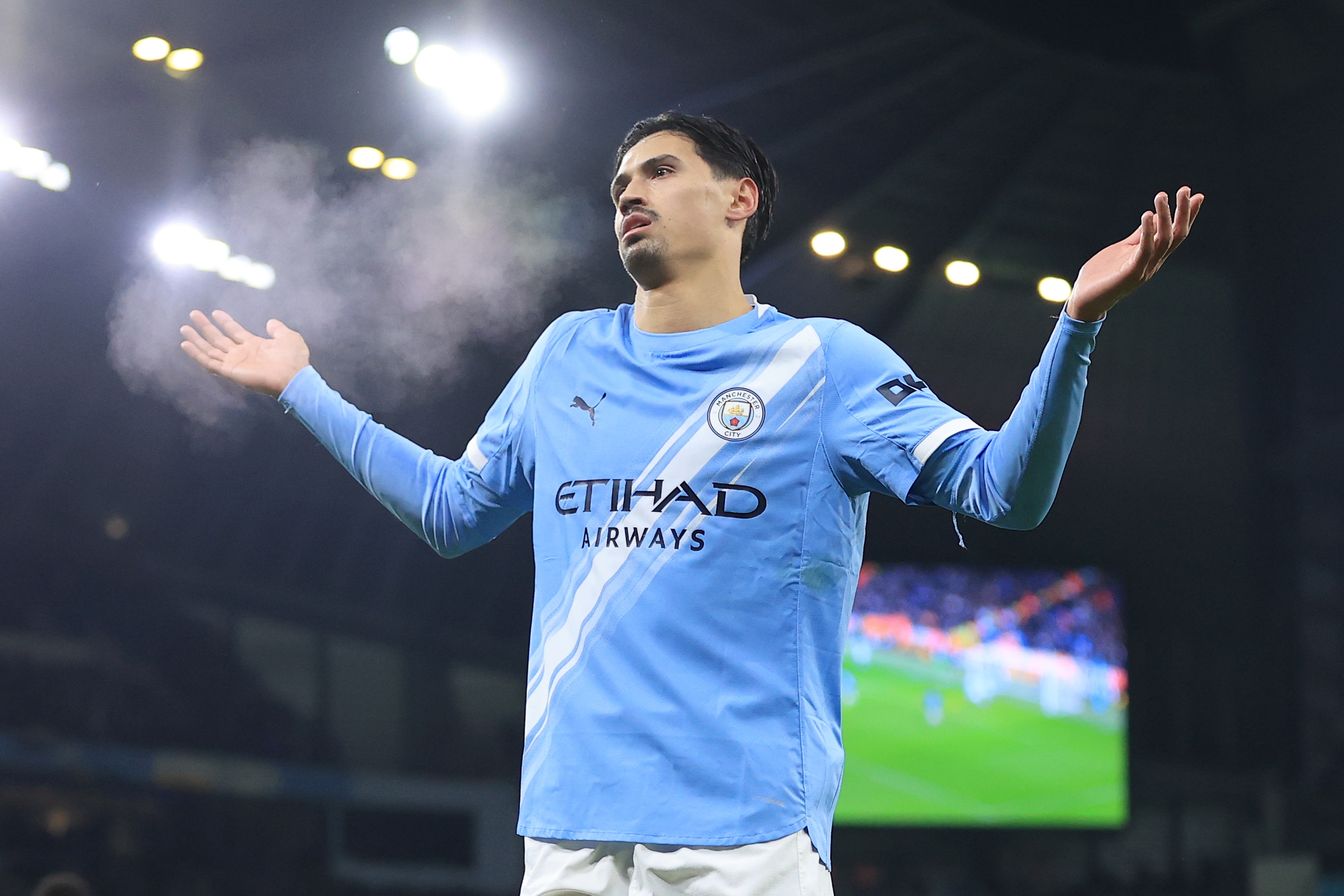 开云入口-赖因德斯：英超身体对抗和强度始终是100%，在比赛中永远无法休息