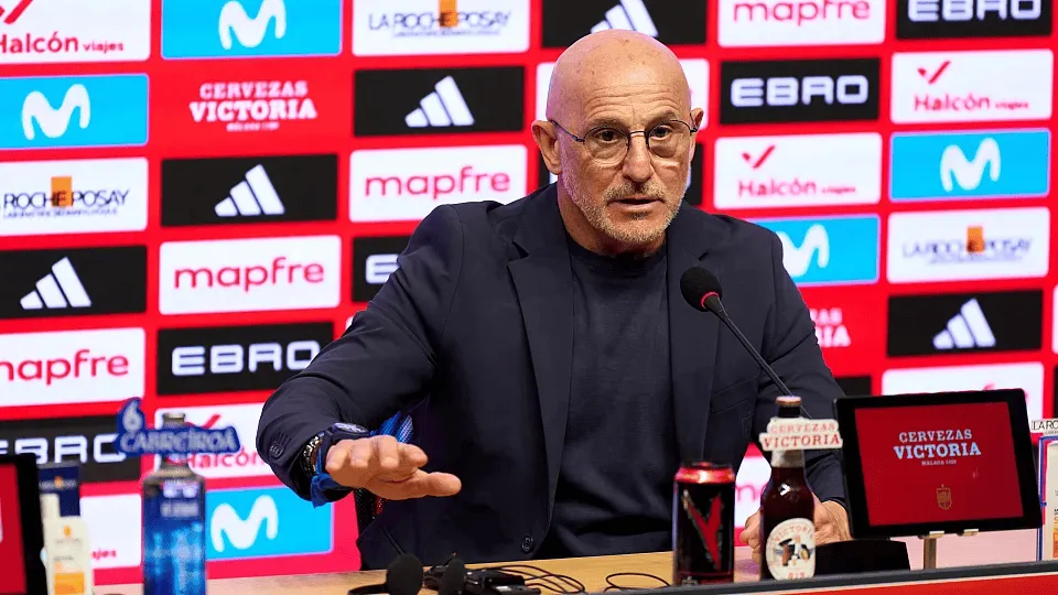 开云APP-德拉富恩特：晋级世界杯很困难，这凸显了我们近年的成绩